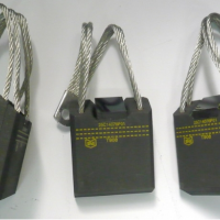 T900電機(jī)碳刷 配套電機(jī)刷架廠家定做銷售