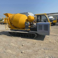 混凝土攪拌車 改裝攪拌罐車 履帶攪拌罐運(yùn)輸車